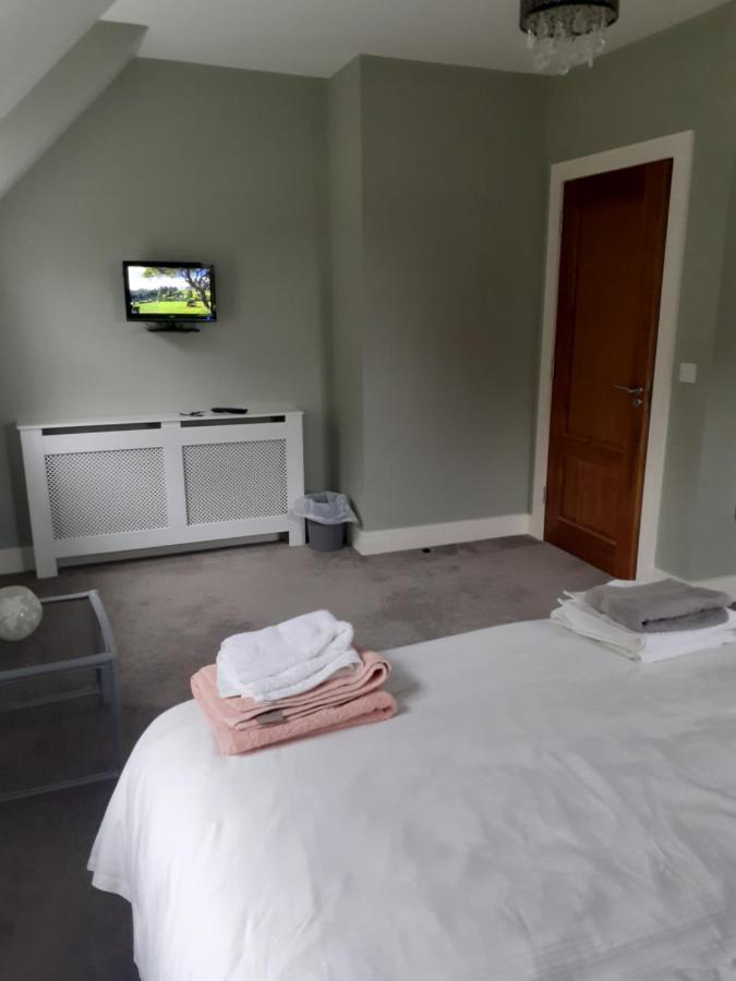 Bedroom No 3 Garden View Nobber Exterior photo